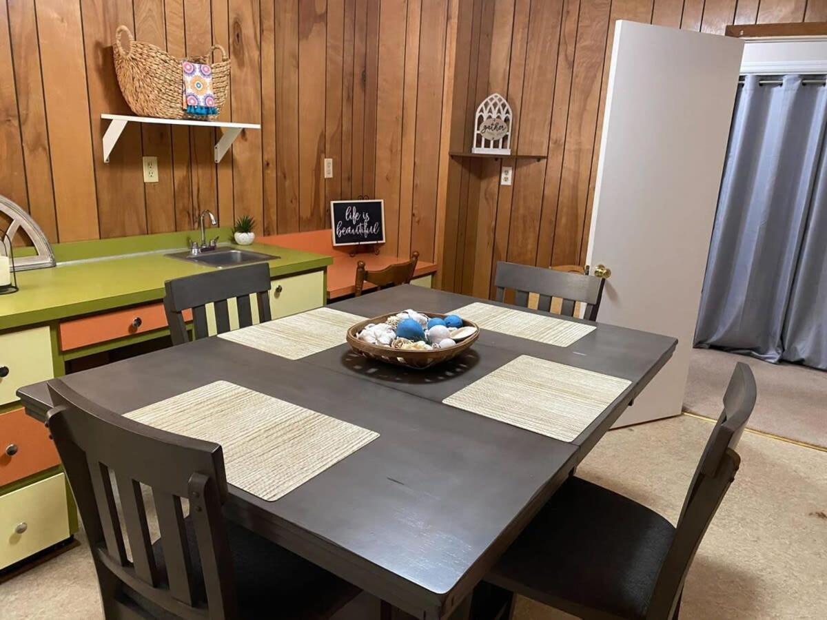 2Br Pet Friendly Home In Sneads Ferry With Parking Kültér fotó