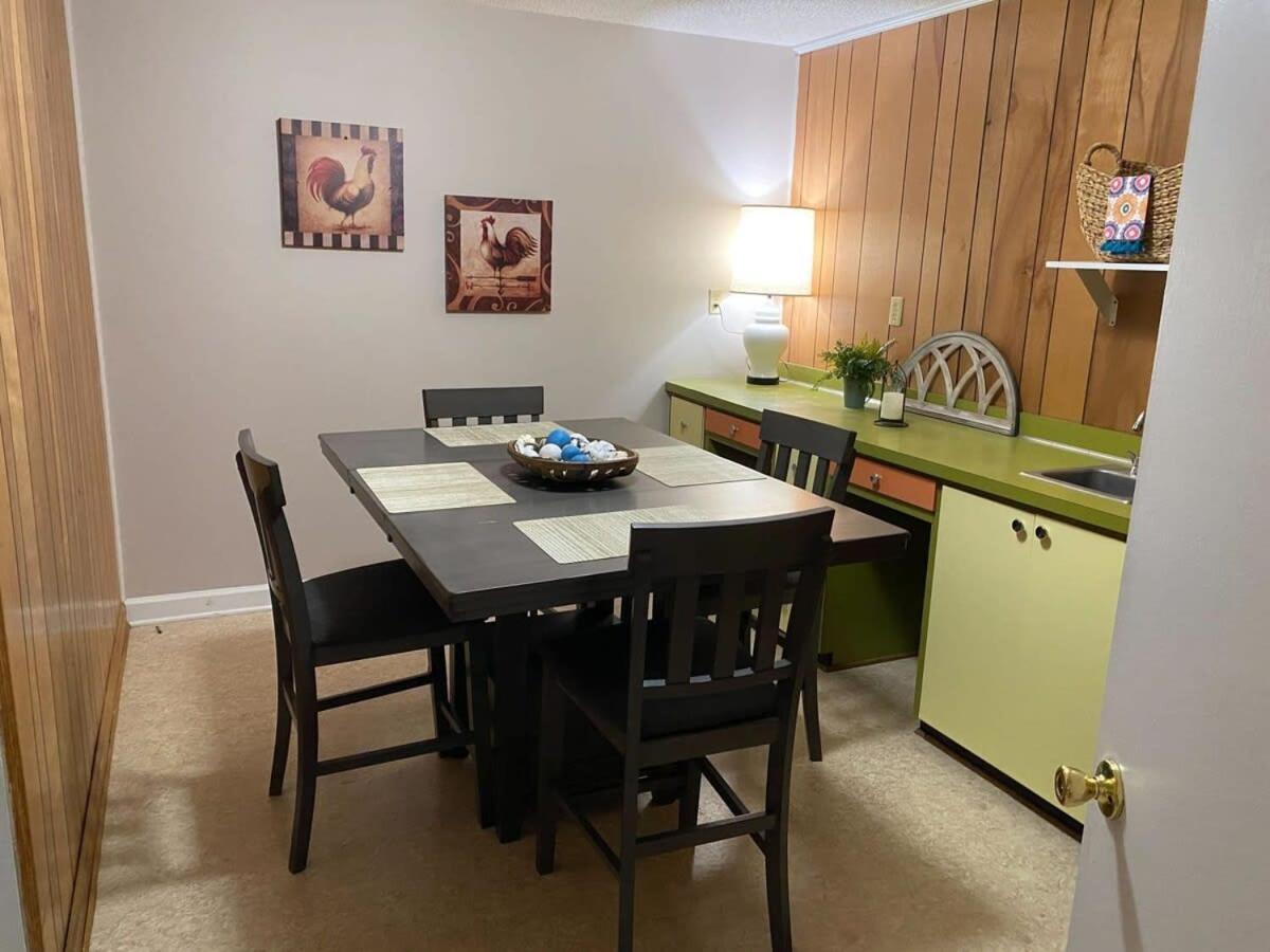 2Br Pet Friendly Home In Sneads Ferry With Parking Kültér fotó