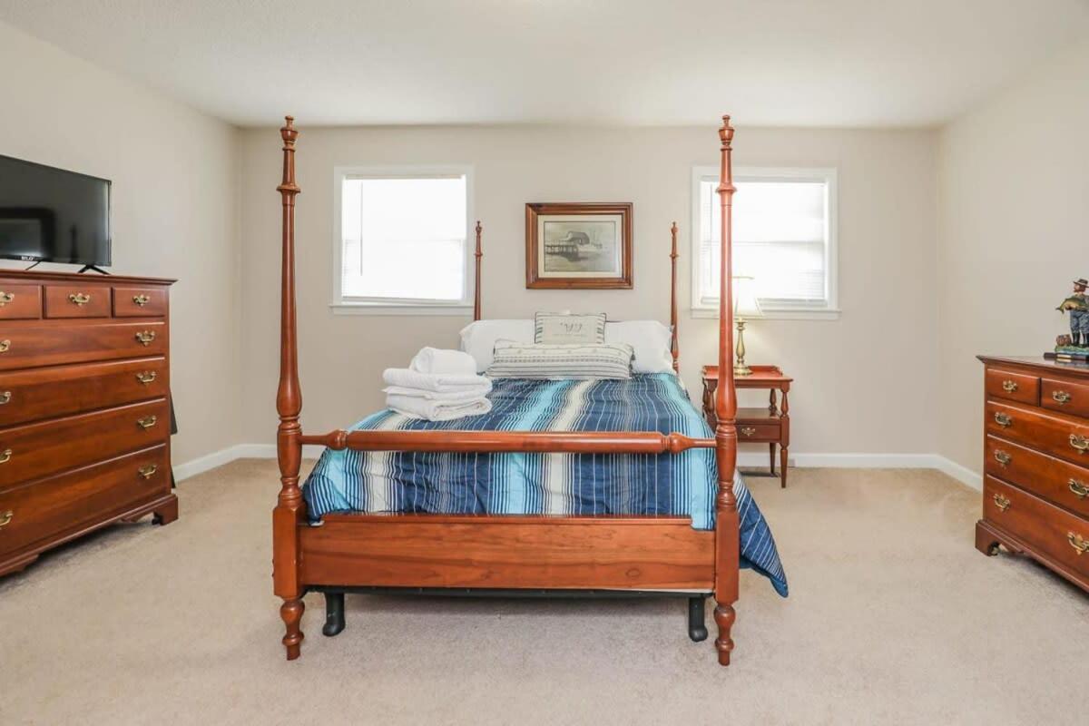 2Br Pet Friendly Home In Sneads Ferry With Parking Kültér fotó